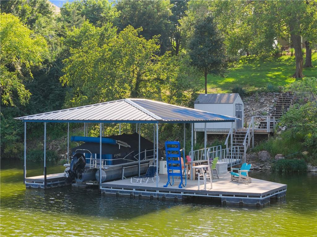 1525 NE Ozark Drive