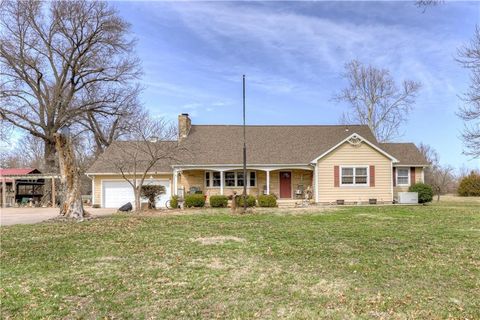 826 E 510th Avenue, Pittsburg, KS 66762 - MLS#: 2535820
