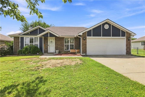 1002 N Hampton Drive, Warrensburg, MO 64093 - #: 2638020