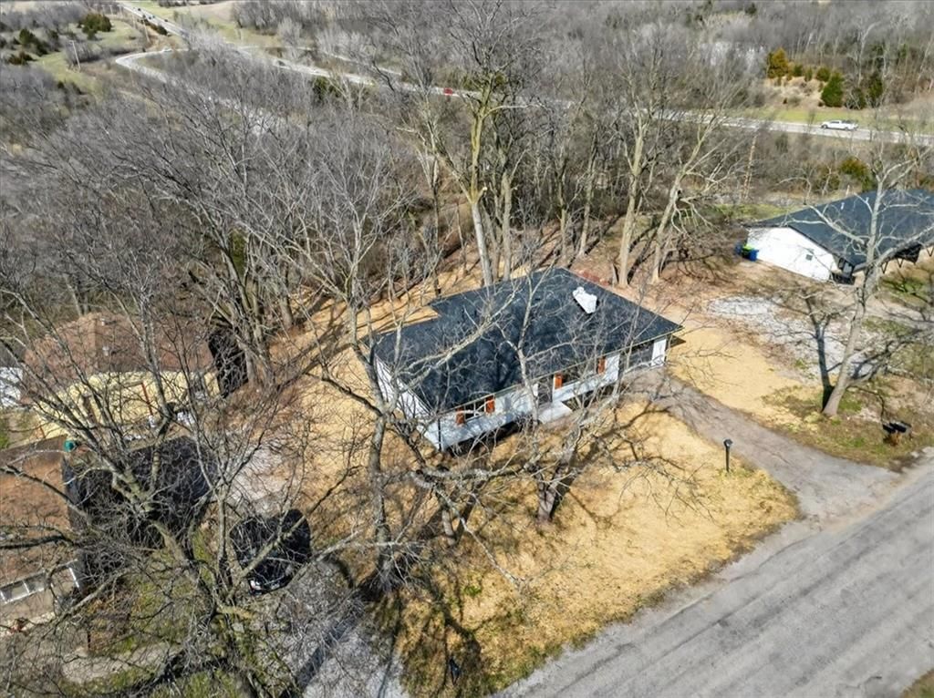 Photo of 604 E 164th Terrace, Belton, MO 64012 (MLS # 2608528)