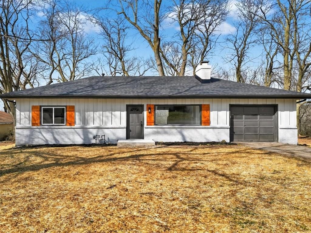 Photo of 604 E 164th Terrace, Belton, MO 64012 (MLS # 2608528)