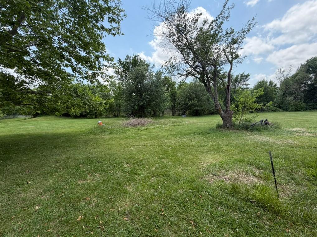 11709 W Harmony Lane