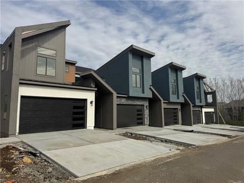 22158 W 116th Terrace Olathe KS 66061