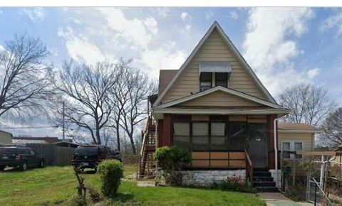 2634 Bales Avenue Kansas City MO 64127