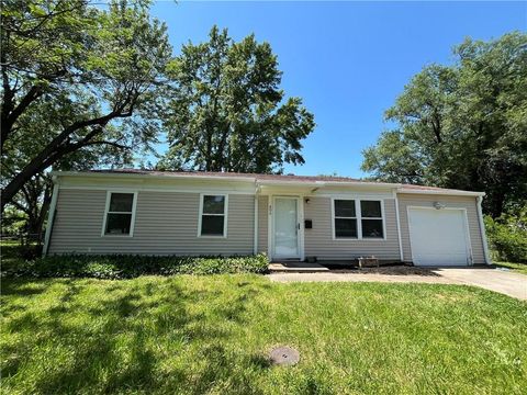 406 N Geronimo Drive Independence MO 64056