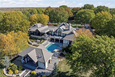 17900 Berryhill Drive Stilwell KS 66085