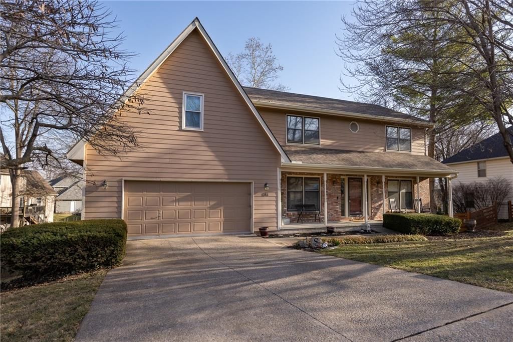 Photo of 1303 Telford Drive, Liberty, MO 64068 (MLS # 2597298)
