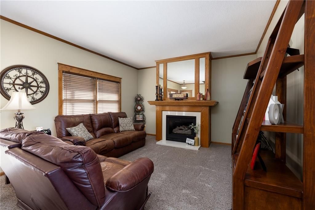 Photo of 1303 Telford Drive, Liberty, MO 64068 (MLS # 2597298)