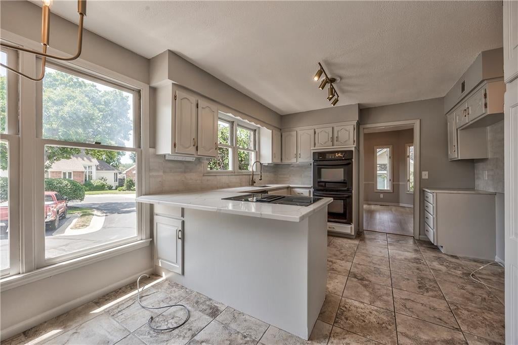 4512 W 90th Street