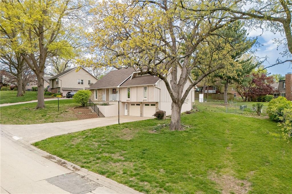 4329 Stonecrest Drive