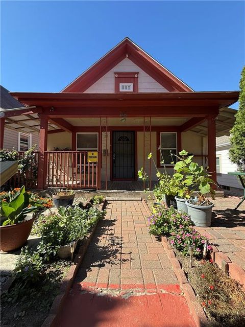 504 Wallace Avenue Kansas City MO 64124