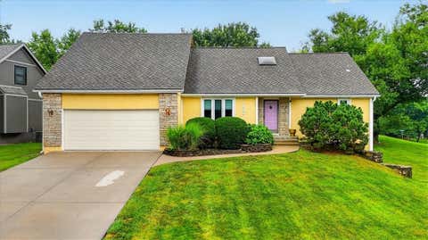 Photo of 7602 Parkhill Street, Shawnee, KS 66216 (MLS # 2633444)