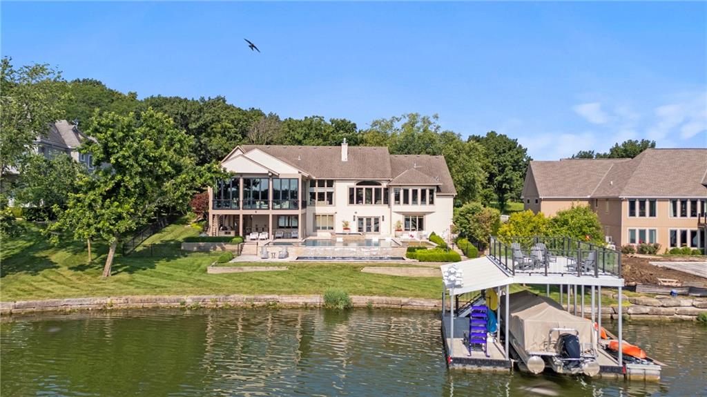 206 South Shore Drive
