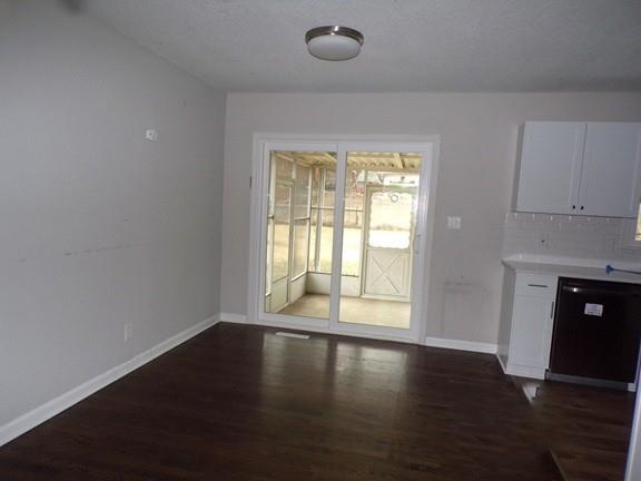 908 SW 14th St Terrace