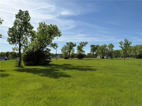 MLS: 2548947