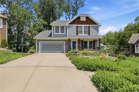 Photo of 7361 N Congress Avenue, Kansas City, MO 64152 (MLS # 2622234)