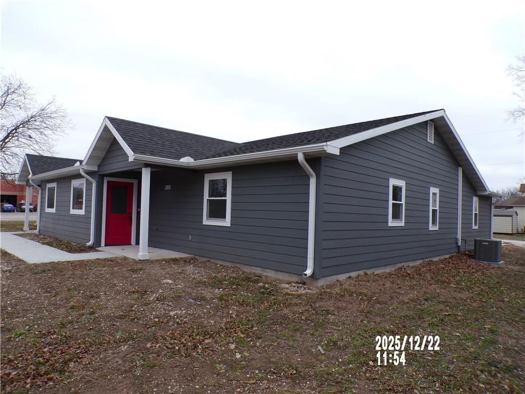 201 & 203 S First Street