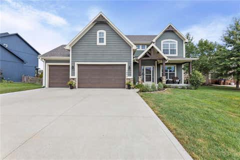 Photo of 1800 Knoll Creek Lane, Raymore, MO 64083 (MLS # 2637186)
