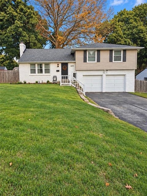 Photo of 6001 Goodman Street, Merriam, KS 66202 (MLS # 2644055)