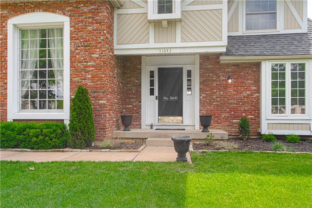 11643 GLEN ARBOR Terrace