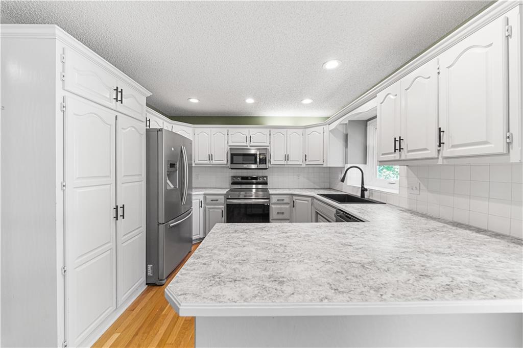 139 The Woodlands Drive