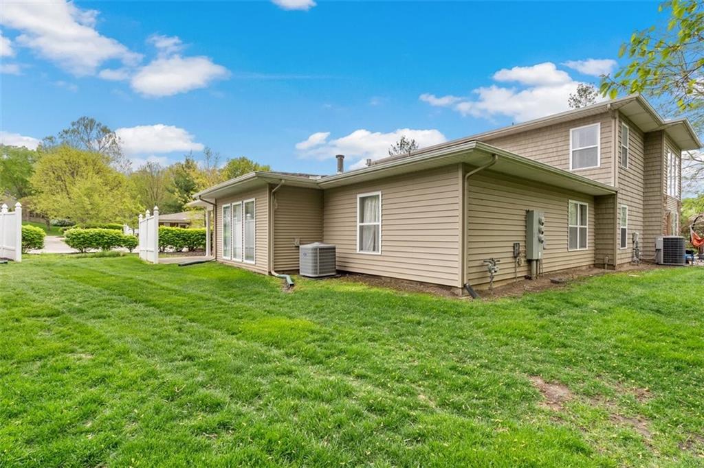 384 N Clayview Drive