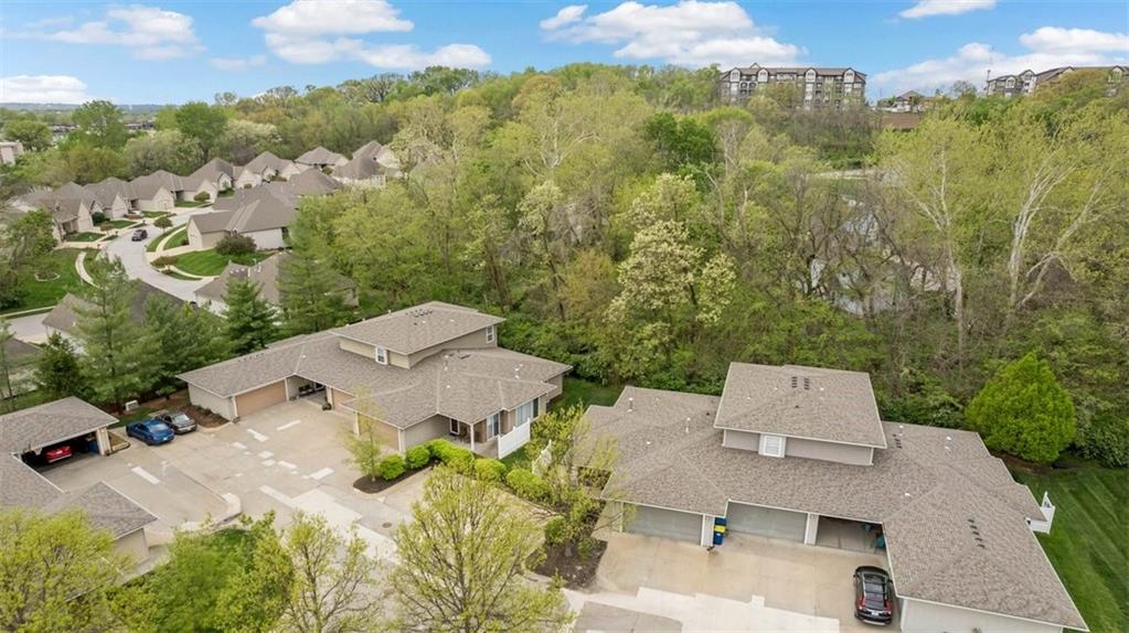 384 N Clayview Drive
