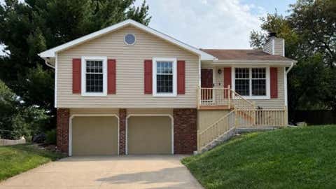 Photo of 501 Sharon Drive, Liberty, MO 64068 (MLS # 2635199)