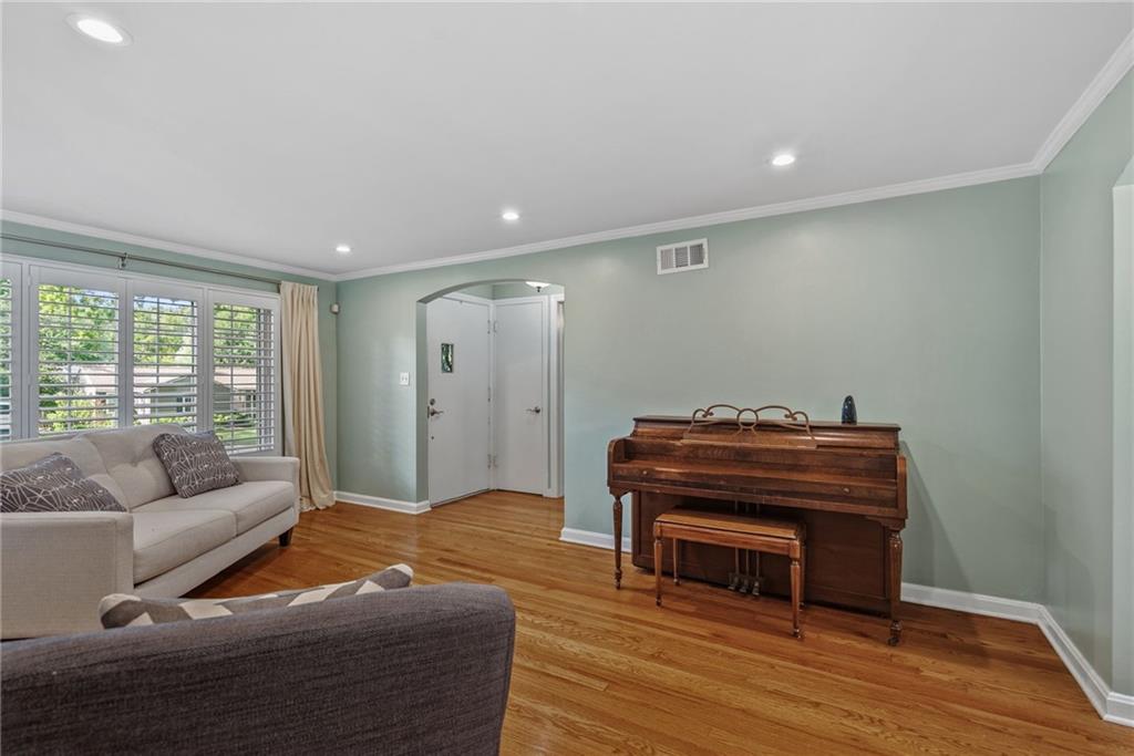 4108 W 74th Street