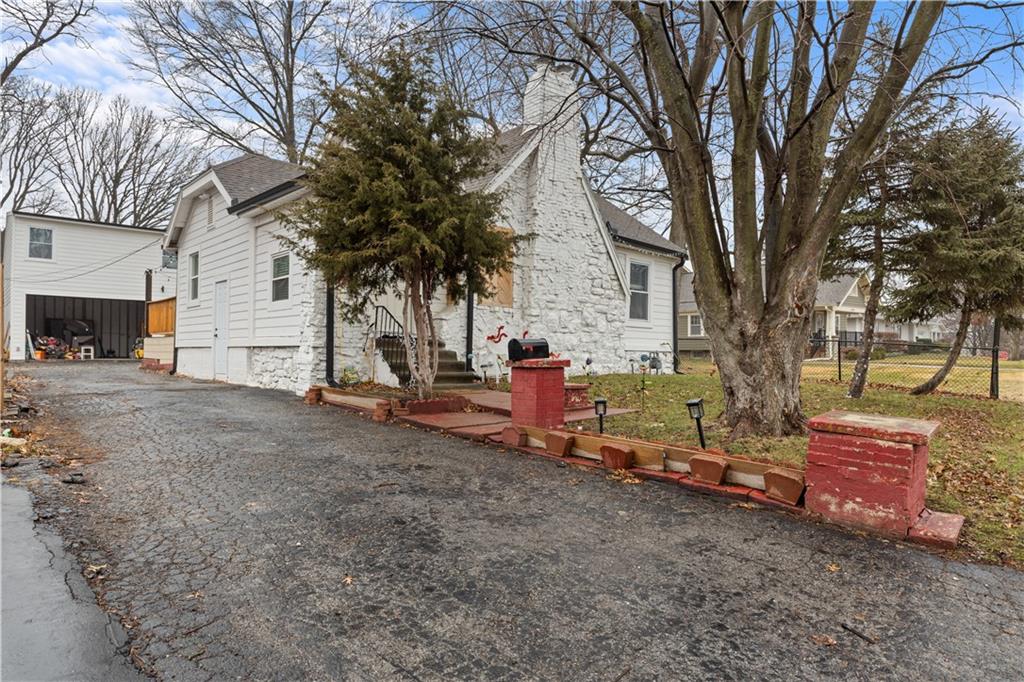 Listing image 4