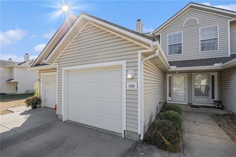 1324 SE Norwood Drive, Lee\'s Summit, MO 64081 - MLS#: 2583587