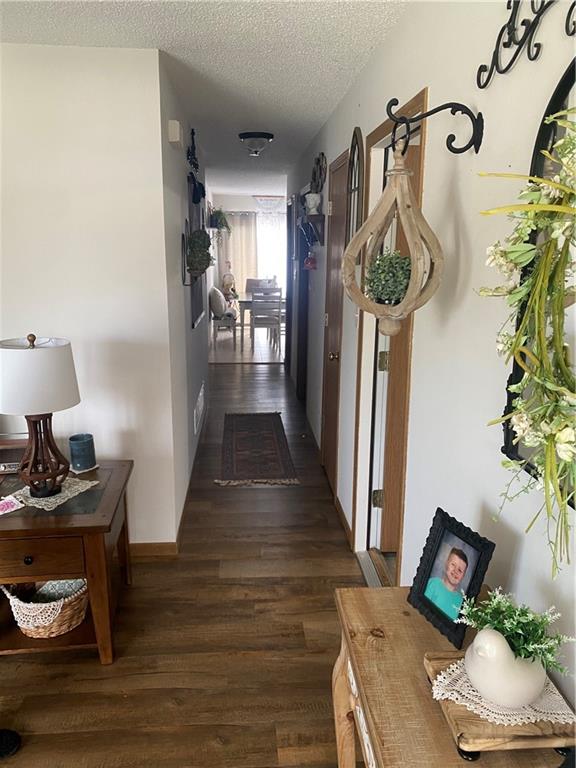 905/907 NW Willow Drive