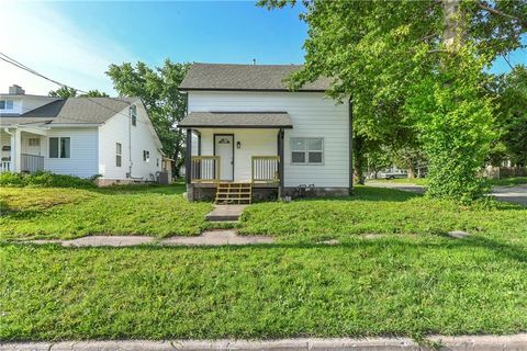 Photo of 111 E Dryden Street, Odessa, MO 64076 (MLS # 2625016)