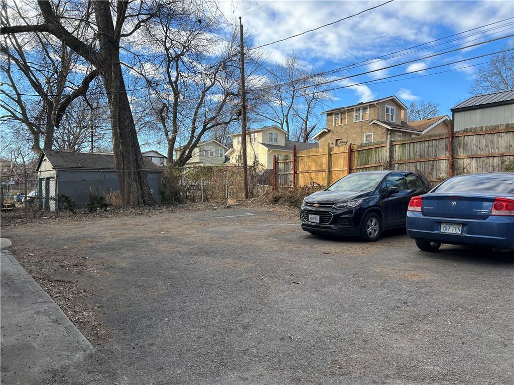 5122 Paseo Boulevard