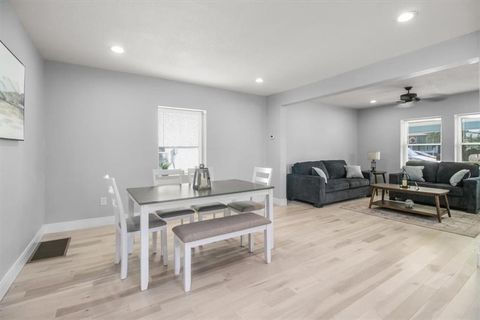 2104 E 24th Terrace, Kansas City, MO 64127 - MLS#: 2598894