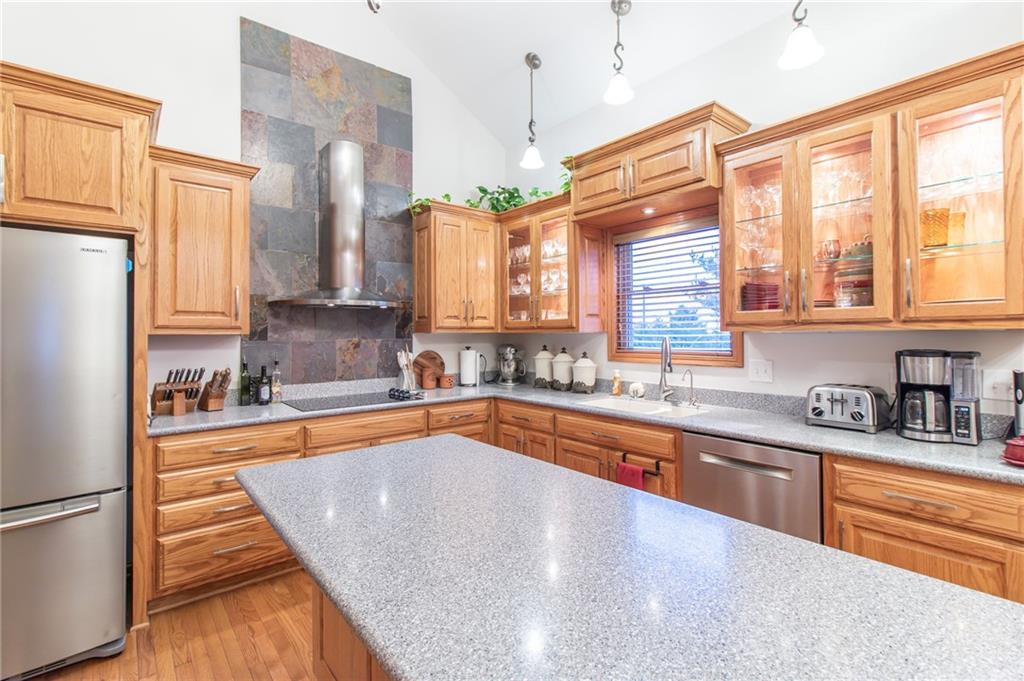 908 Golden Eagle Trail