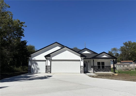 105 W FAWN DR, SAVANNAH, MO 64485 - Image c886d92287ed72fc5cec1f2dba5fd20e/563432463