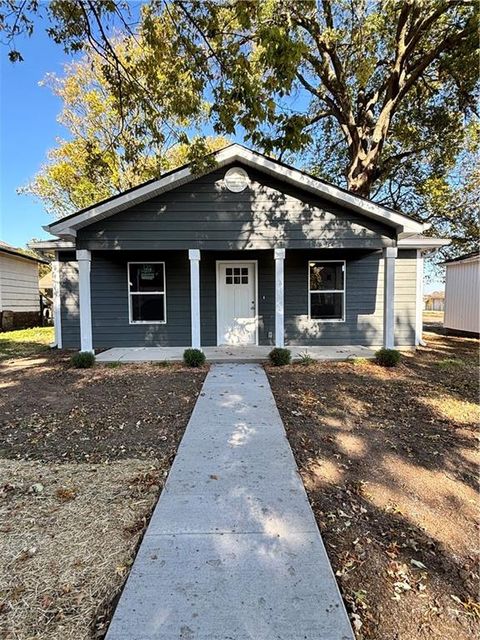 313 E Park Street, Pittsburg, KS 66762 - MLS#: 2544776