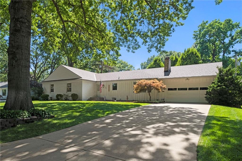 6400 Reeds Drive