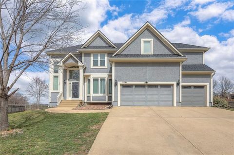MLS: 2548527