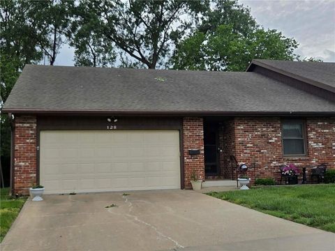 Photo of 128 S Ryans N/A, St Joseph, MO 64506 (MLS # 2621187)