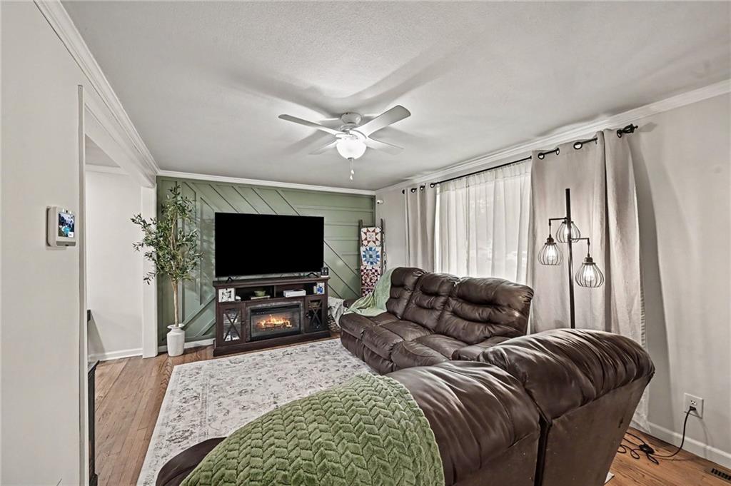 2509 NE 46th Terrace