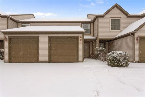 5436 N Fairmount Avenue Kansas City MO 64118