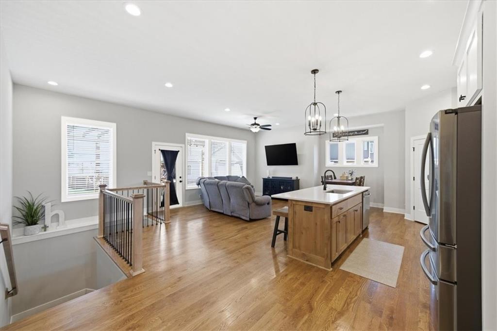 21010 W 225th Street