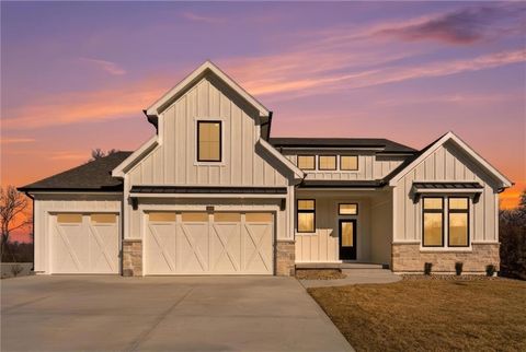 8364 NE 77TH Terrace Kansas City MO 64158