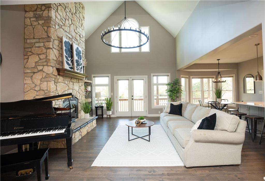 18001 E Hubach Hill Road