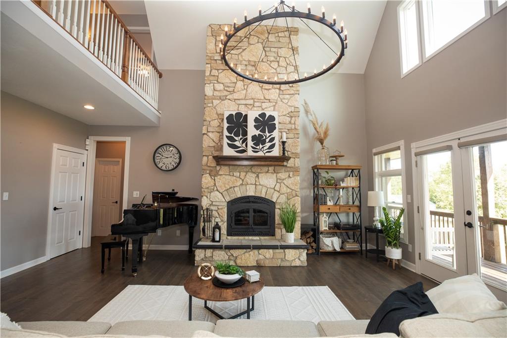 18001 E Hubach Hill Road