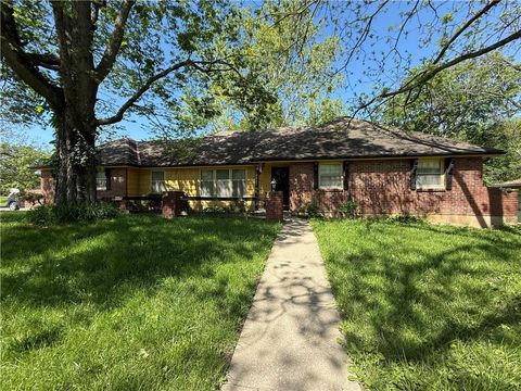 5644 Bellefontaine Avenue Kansas City MO 64130