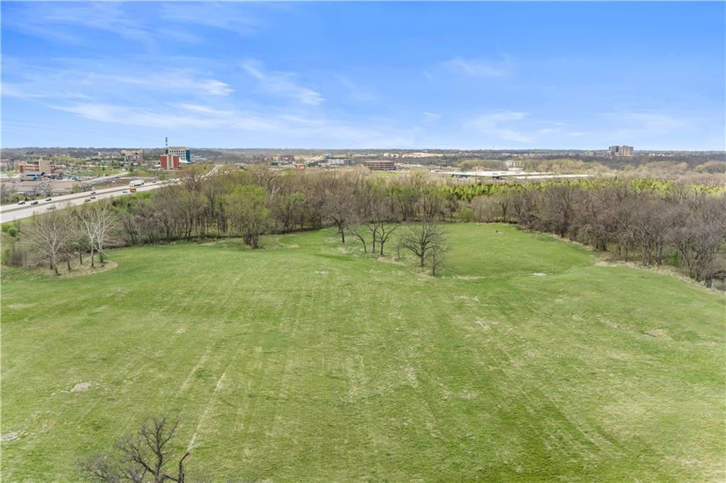 22400 N Frontage Road