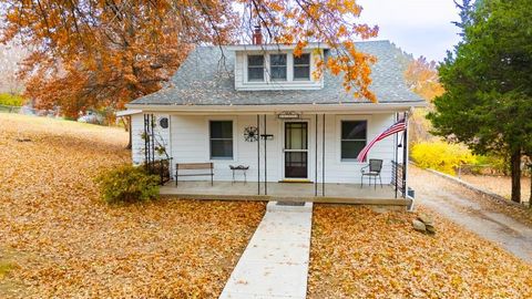 11813 & 11815 E Scarritt Avenue, Sugar Creek, MO 64054 - MLS#: 2564194